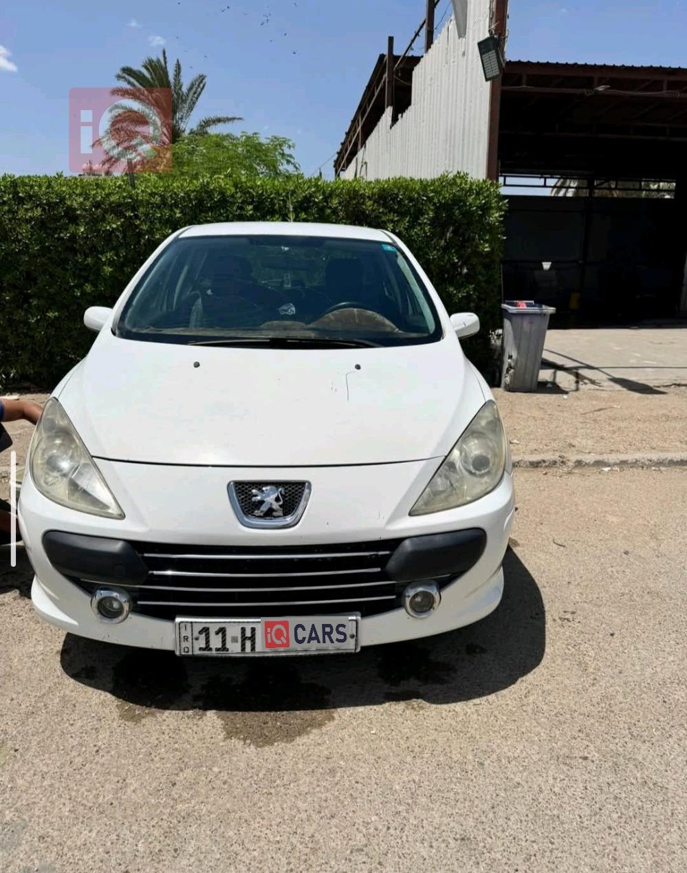 بيجو 307